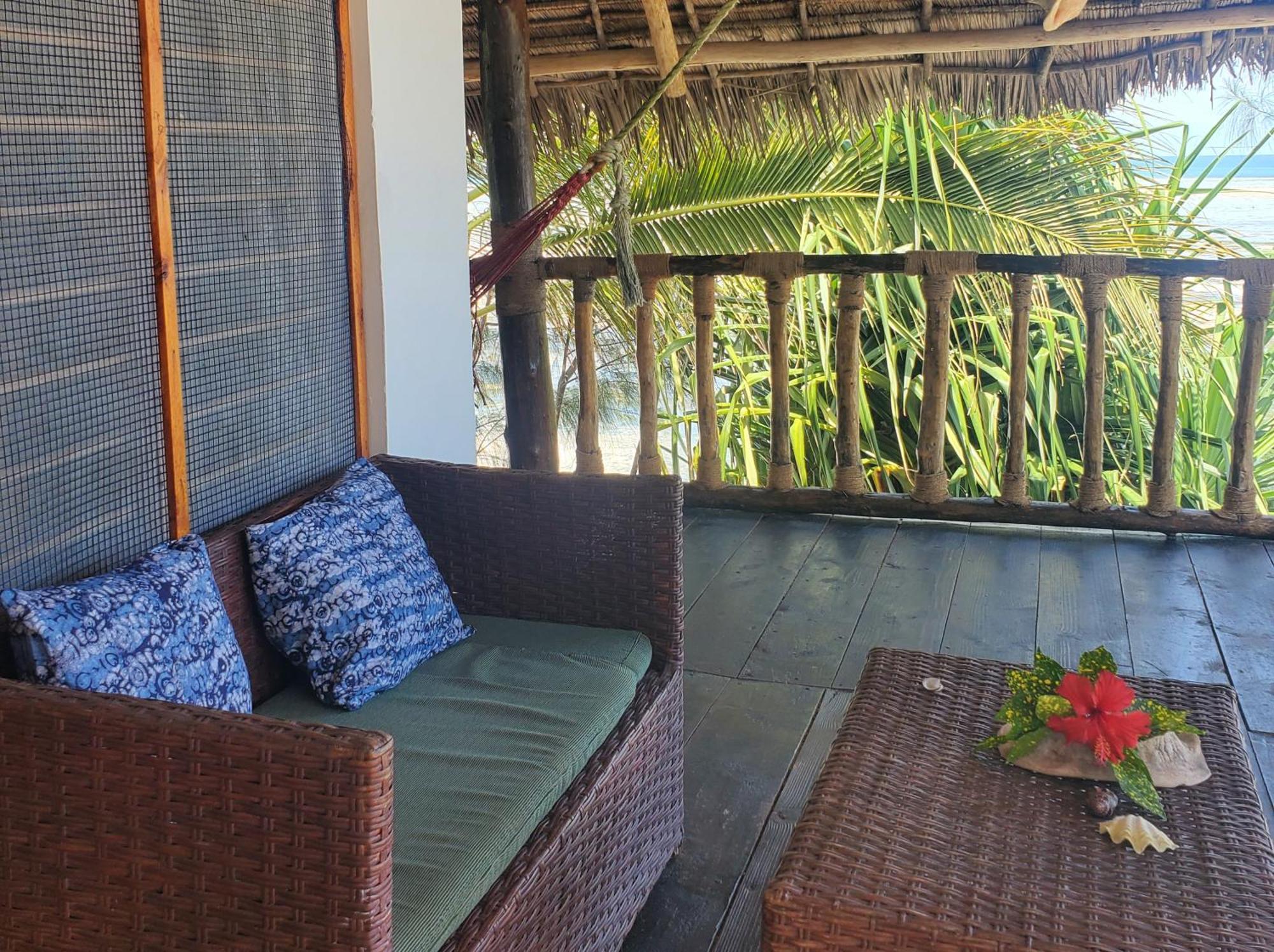 พรอมิสต์ แลนด์ ลอดจ์ Hotel คิซิมคาซิ ภายนอก รูปภาพ